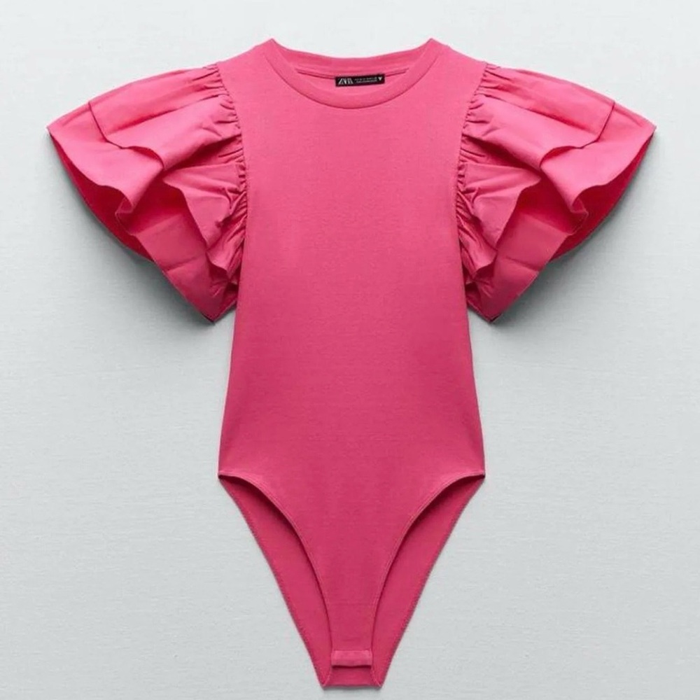 Zara Hot Pink Ruffle Sleeve Bodysuit SZ Large Statement Piece Coquette NWT